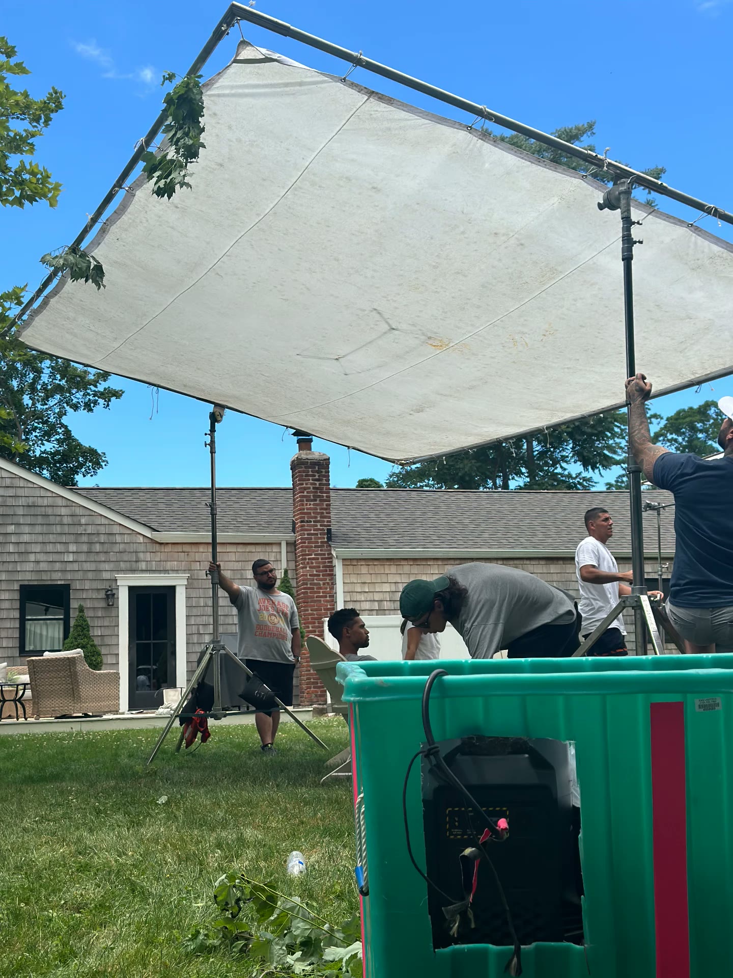 Behind the scenes 5
